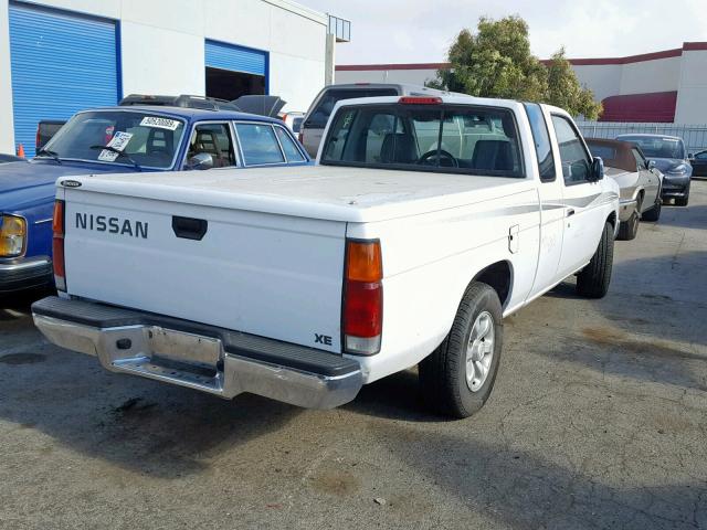 1N6SD16S3VC399503 - 1997 NISSAN TRUCK KING WHITE photo 4