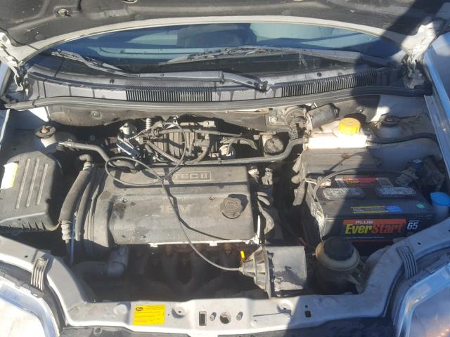 KL1TD62615B375825 - 2005 CHEVROLET AVEO BASE Күміс фото 7