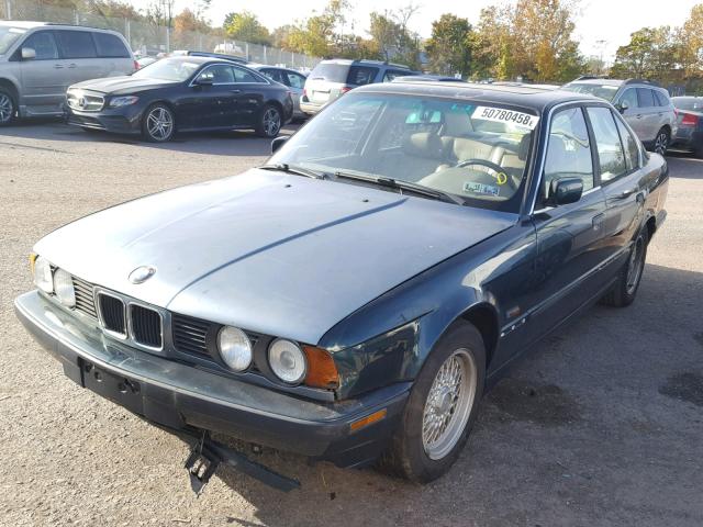 WBAHD5323SGB39535 - 1995 BMW 525 I GREEN photo 2