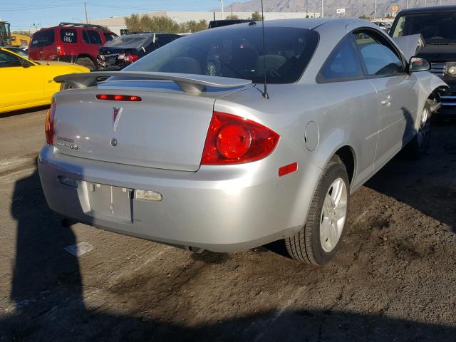 1G2AL18F487192542 - 2008 PONTIAC G5 SILVER photo 4