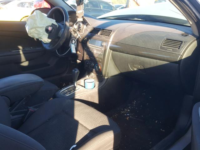 1G2AL18F487192542 - 2008 PONTIAC G5 SILVER photo 5