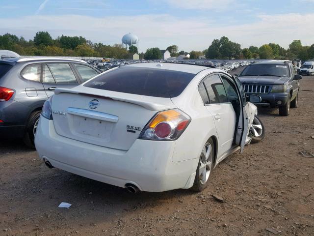 1N4BL21E97N488289 - 2007 NISSAN ALTIMA 3.5 WHITE photo 4