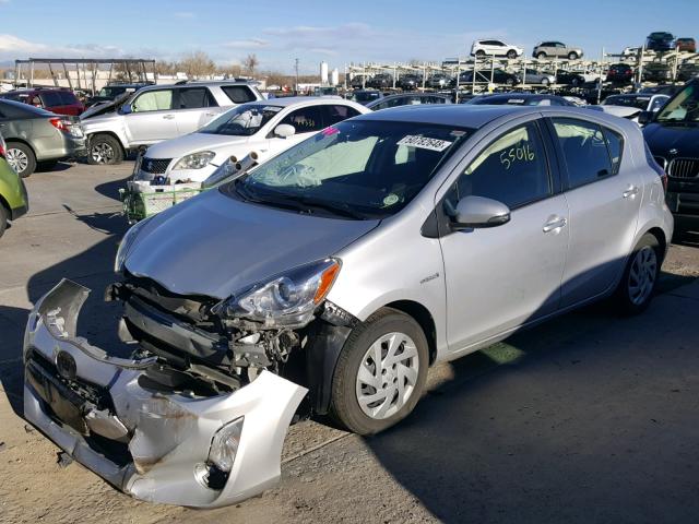 JTDKDTB3XF1578812 - 2015 TOYOTA PRIUS C SILVER photo 2