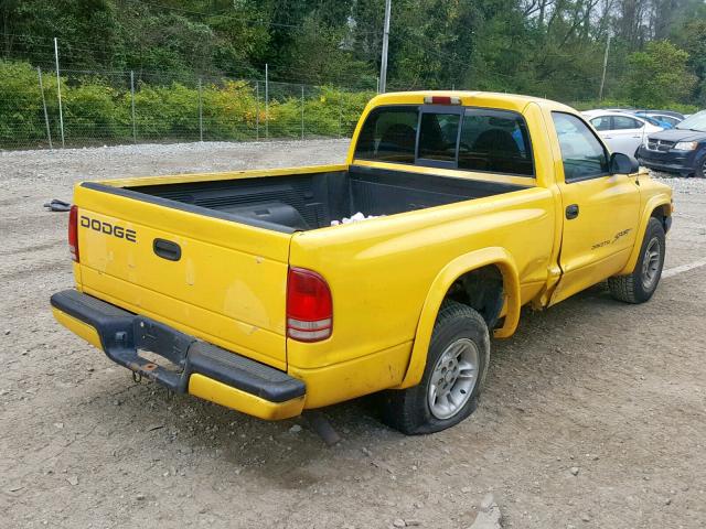 1B7FL26X0XS165806 - 1999 DODGE DAKOTA YELLOW photo 4