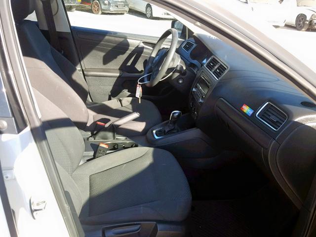 3VW2K7AJ9DM385089 - 2013 VOLKSWAGEN JETTA BASE 白色 照片 5