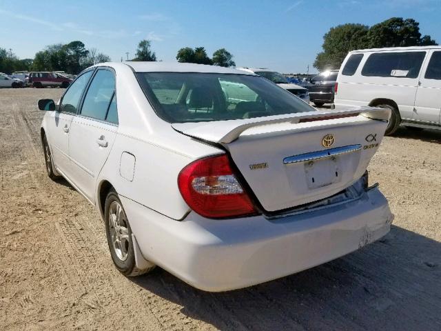4T1BE32K42U011178 - 2002 TOYOTA CAMRY LE WHITE photo 3