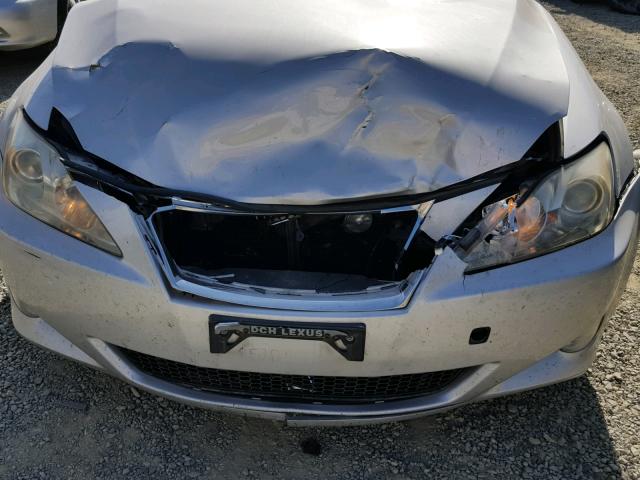 JTHBK262085074510 - 2008 LEXUS IS 250 SILVER photo 7