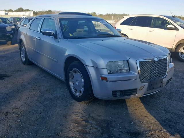 2C3KA53G16H383838 - 2006 CHRYSLER 300 TOURIN SILVER photo 1