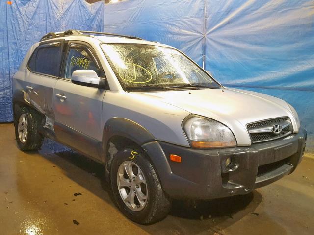 KM8JN72D39U932807 - 2009 HYUNDAI TUCSON SE SILVER photo 1