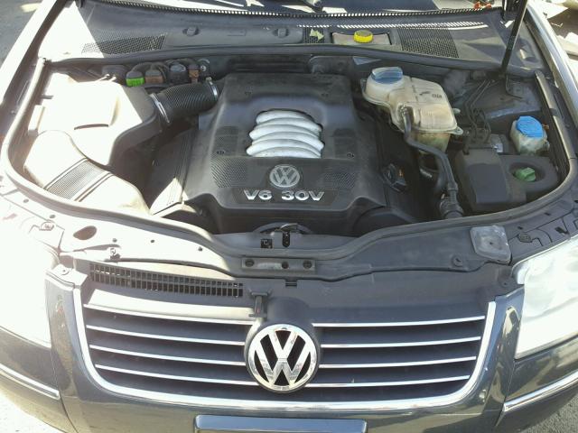 WVWRH63B53P269848 - 2003 VOLKSWAGEN PASSAT GLX BLUE photo 7