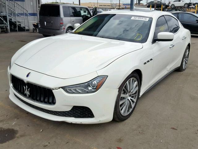 ZAM57XSA6F1151049 - 2015 MASERATI GHIBLI WHITE photo 2