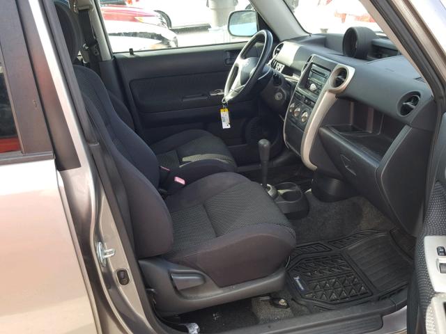 JTLKT324640155115 - 2004 TOYOTA SCION XB Сұр фото 5