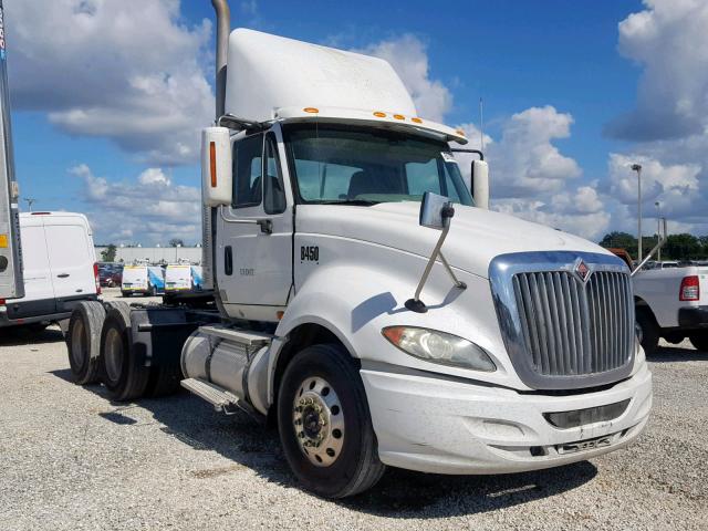 1HSCUSJR4BJ365943 - 2011 INTERNATIONAL PROSTAR PR WHITE photo 1