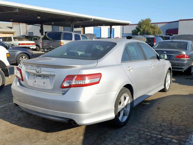 4T1BF3EK3BU644442 - 2011 TOYOTA CAMRY BASE SILVER photo 4