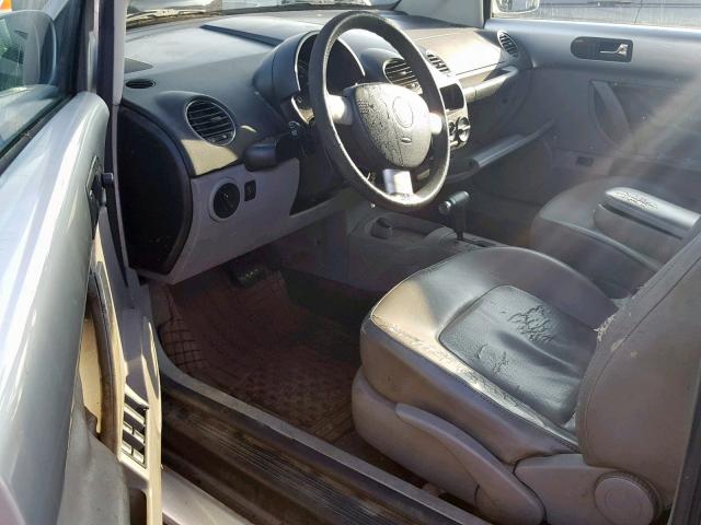 3VWPF31Y76M308241 - 2006 VOLKSWAGEN NEW BEETLE ვერცხლისფერი ფოტო 9