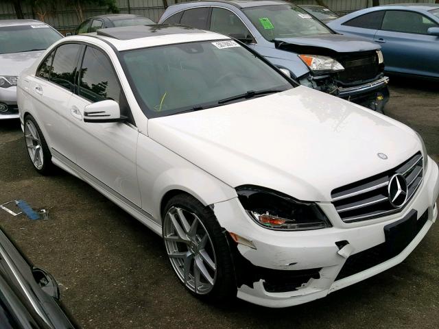 WDDGF4HB4EA967616 - 2014 MERCEDES-BENZ C 250 WHITE photo 1