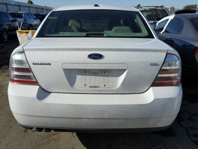 1FAHP24W48G179869 - 2008 FORD TAURUS SEL WHITE photo 9