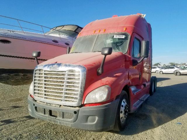 1FUJGLDR8CSBF1596 - 2012 FREIGHTLINER CASCADIA 125  photo 2