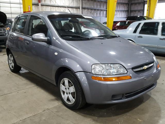 KL1TD666X6B678095 - 2006 CHEVROLET AVEO BASE ნაცრისფერი ფოტო 1