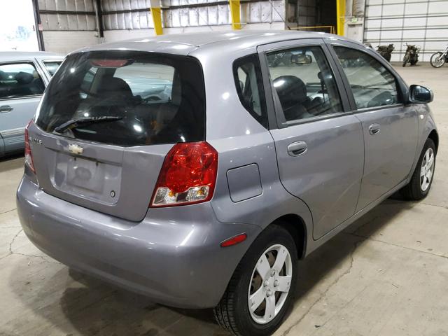KL1TD666X6B678095 - 2006 CHEVROLET AVEO BASE ნაცრისფერი ფოტო 4