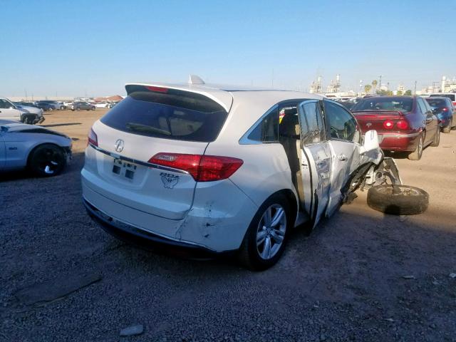 5J8TB3H33DL014035 - 2013 ACURA RDX WHITE photo 4