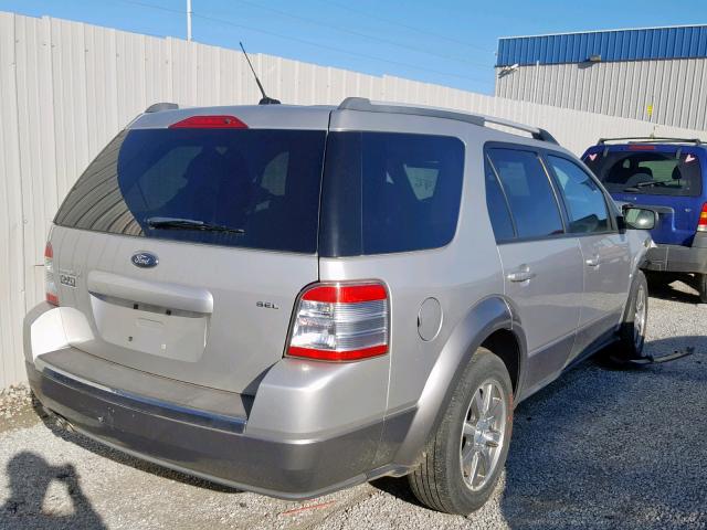 1FMDK02W68GA21396 - 2008 FORD TAURUS X S SILVER photo 4