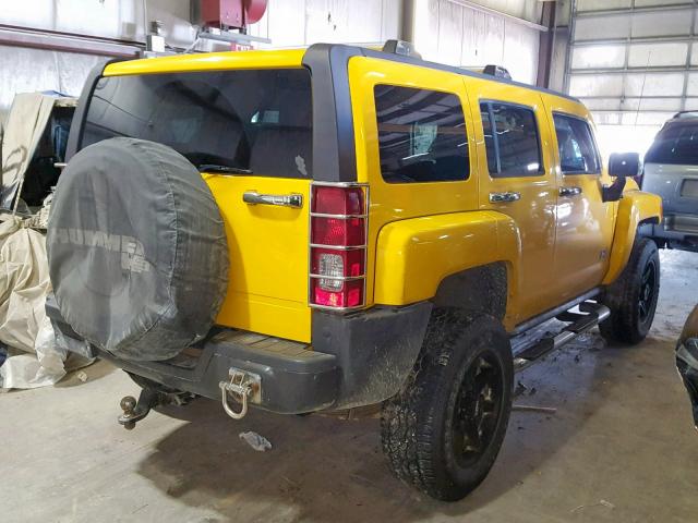 5GTDN13E078184019 - 2007 HUMMER H3 YELLOW photo 4