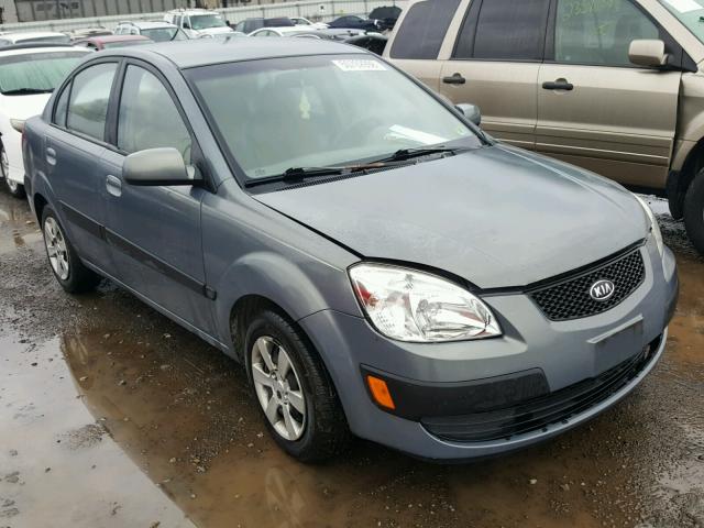 KNADE123166093274 - 2006 KIA RIO GRAY photo 1