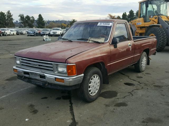 JT4RN50RXH0288786 - 1987 TOYOTA PICKUP 1/2 BROWN photo 2