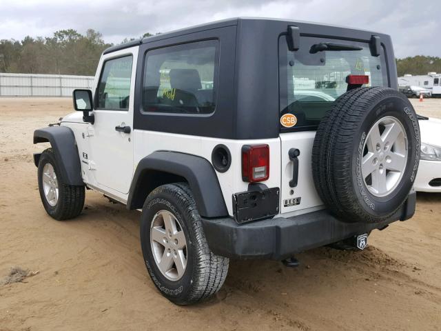 1J4FA24199L735815 - 2009 JEEP WRANGLER X WHITE photo 3