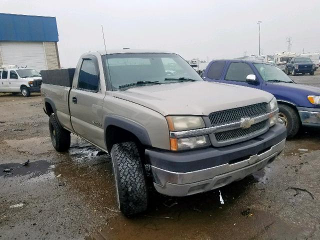 1GCHC24U43E326247 - 2003 CHEVROLET SILVERADO GOLD photo 1