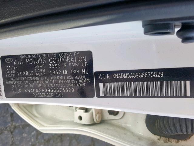 KNADM5A39G6675829 - 2016 KIA RIO LX WHITE photo 10