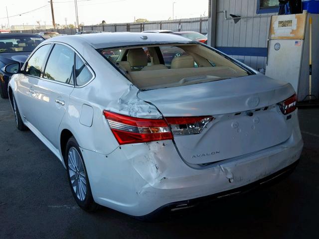 4T1BD1EB2FU043667 - 2015 TOYOTA AVALON HYB WHITE photo 3