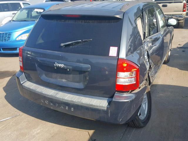 1J8FT47W77D158480 - 2007 JEEP COMPASS BLUE photo 4