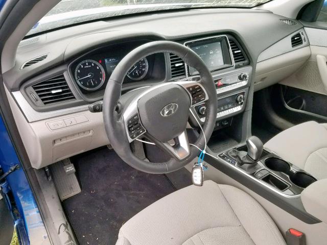 5NPE34AF4KH736159 - 2019 HYUNDAI SONATA LIM BLUE photo 9