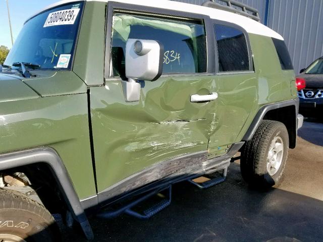 JTEBU4BF4AK085593 - 2010 TOYOTA FJ CRUISER GREEN photo 10