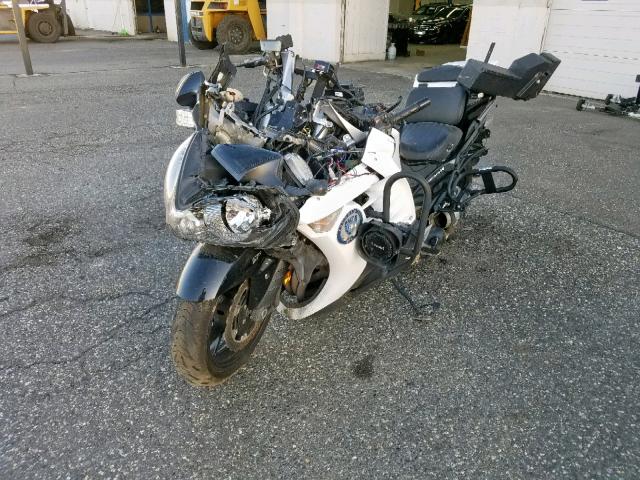 JKBZGNC14BA006567 - 2011 KAWASAKI ZG1400 C WHITE photo 2