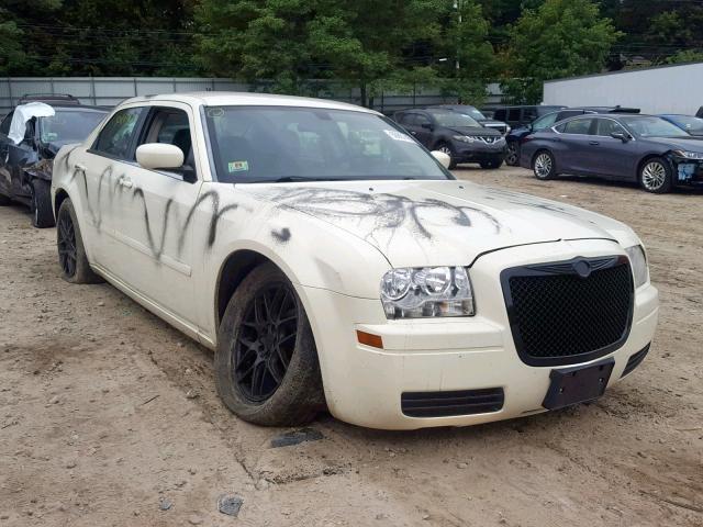 2C3LA43R26H278404 - 2006 CHRYSLER 300 WHITE photo 1