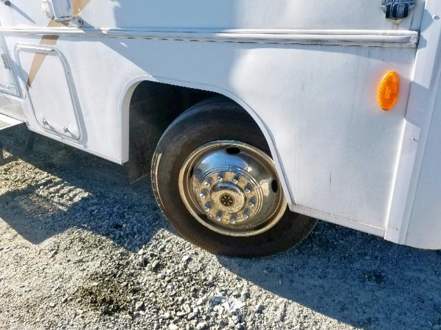 1F6MF53Y370A01509 - 2007 FORD F550 SUPER WHITE photo 9