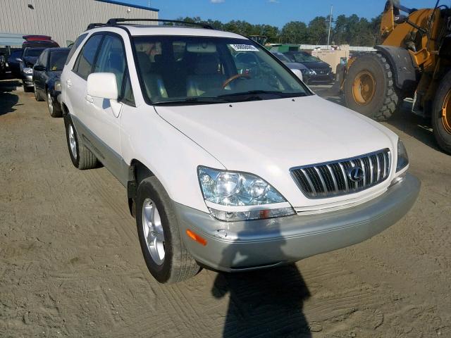 JTJGF10U310085095 - 2001 LEXUS RX 300 WHITE photo 1