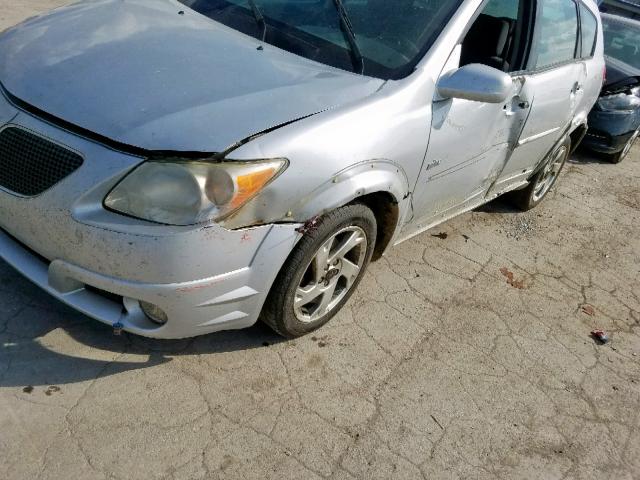 5Y2SL63825Z479318 - 2005 PONTIAC VIBE SILVER photo 9