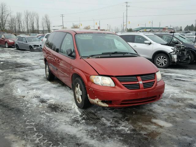 1D4GP24R95B382185 - 2005 DODGE GRAND CARA RED photo 1