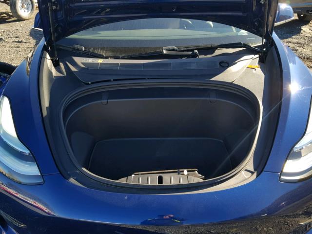 5YJ3E1EA7JF032565 - 2018 TESLA MODEL 3 ლურჯი ფოტო 7