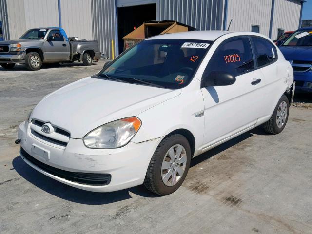 KMHCM36C29U126298 - 2009 HYUNDAI ACCENT GS WHITE photo 2