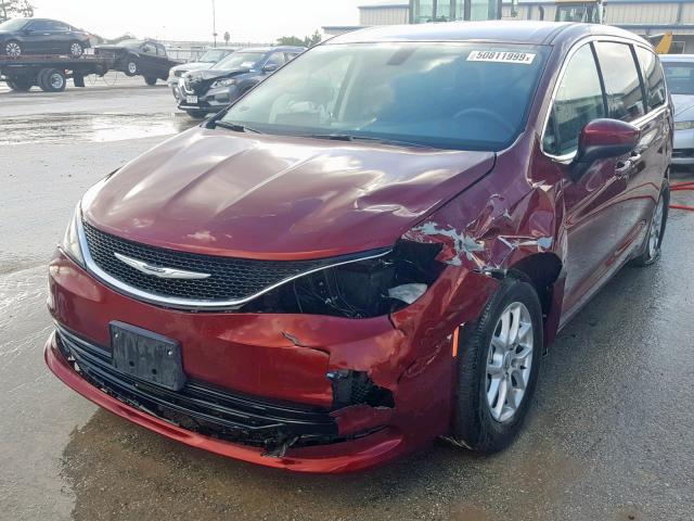 2C4RC1CG0JR101379 - 2018 CHRYSLER PACIFICA L RED photo 2