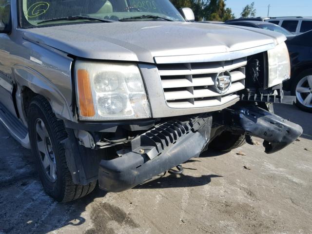 3GYFK66N15G237216 - 2005 CADILLAC ESCALADE E BEIGE photo 9