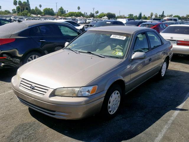 4T1BG22KXXU411709 - 1999 TOYOTA CAMRY CE BROWN photo 2