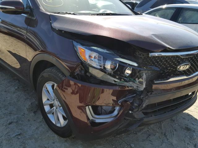 5XYPG4A30HG245154 - 2017 KIA SORENTO LX RED photo 9