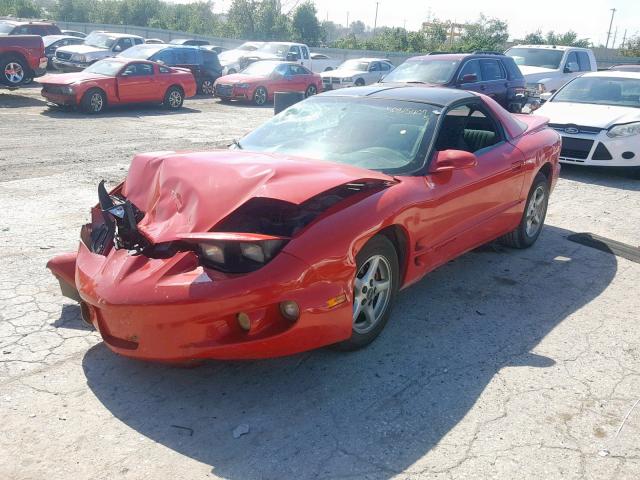 2G2FS22K422143800 - 2002 PONTIAC FIREBIRD RED photo 2