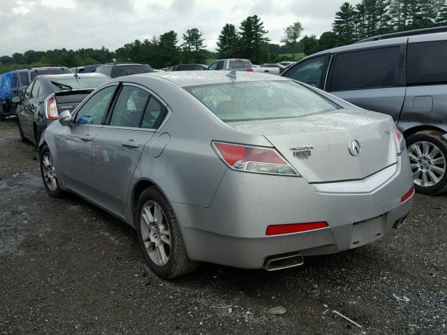 19UUA8F27AA018899 - 2010 ACURA TL SILVER photo 3